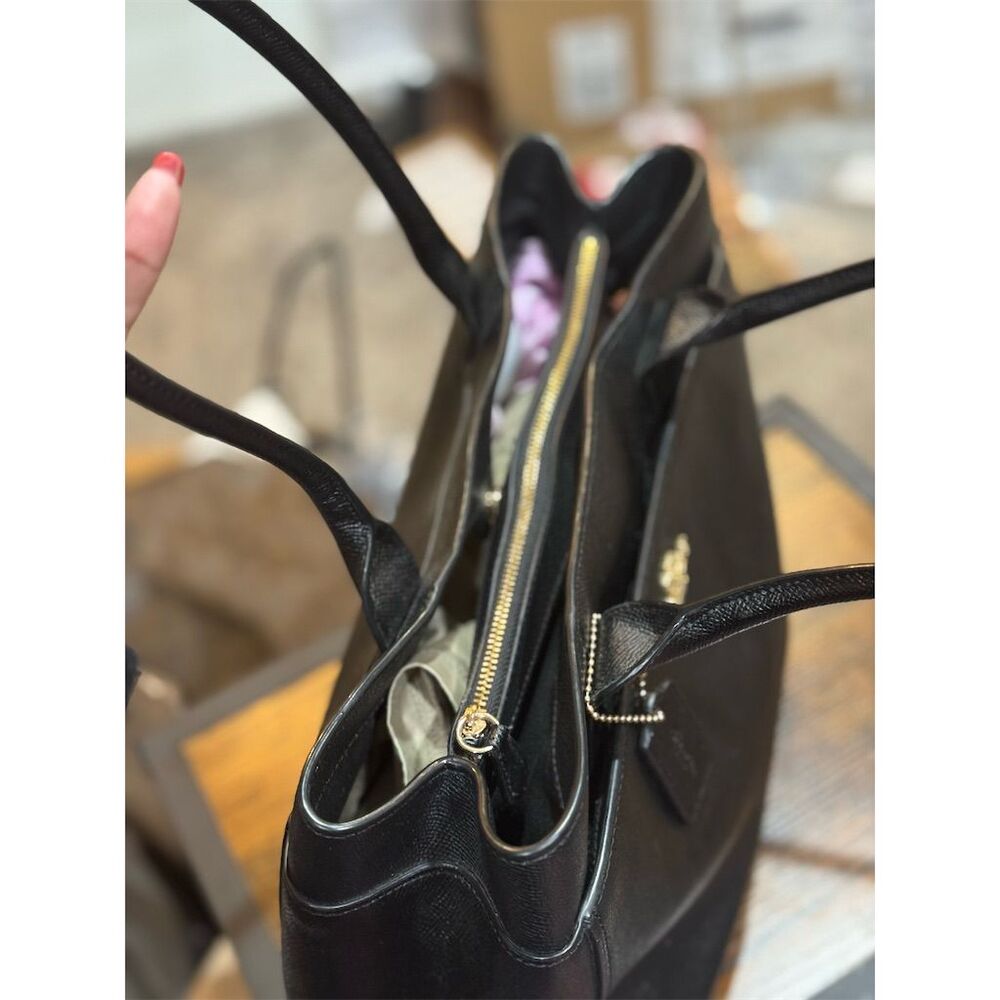 Coach Casey Women's Black Leather Tote Bag - Picture 5 of 15